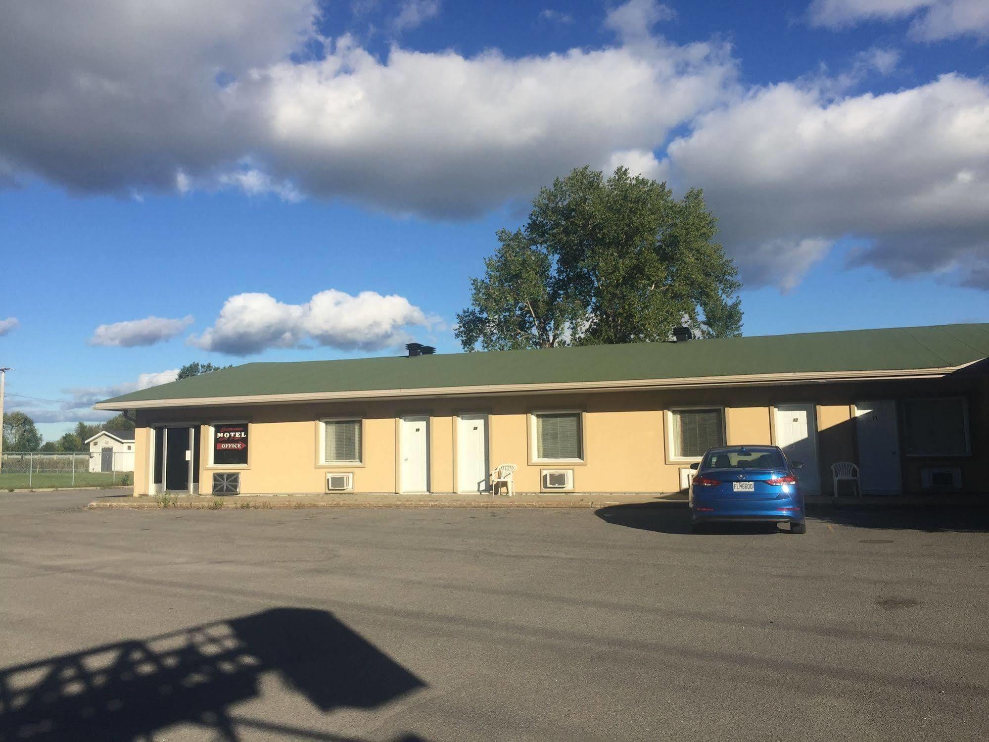 Motel Du Parc Masson Gatineau Buitenkant foto